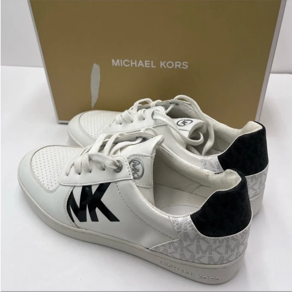 Michael Kors White and Black Logo Signature Sneakers
